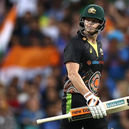 Smith: Australia Needed More Partnerships to Reach 300 Runs
