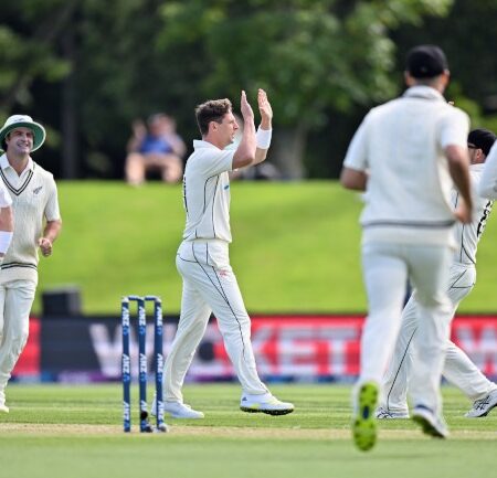 Matt Henry’s Five-Star Performance Limits India to 249 in Dubai