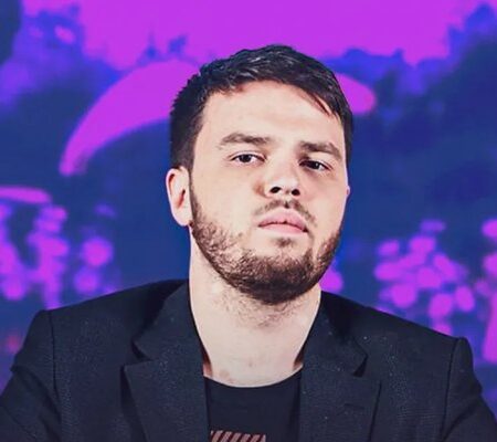 KingR Demands Nerf to “Annoying” Glimmer Cape in Dota 2