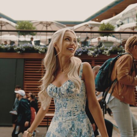 Behind the Glamour: Morgan Riddle’s Travel Nightmares as Tennis Star’s Girlfriend