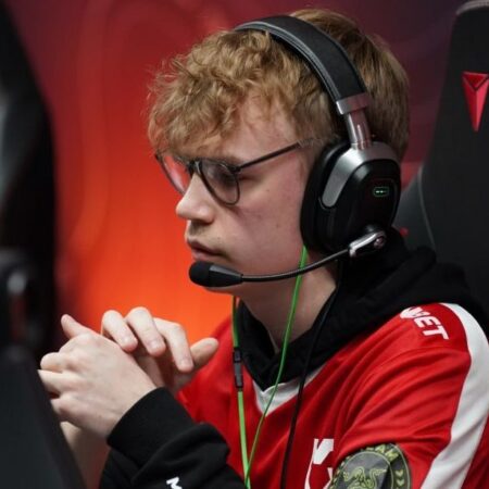 BLAST Open London 2025: MOUZ का शानदार आगाज़, G2 Esports को धूल चटाई!