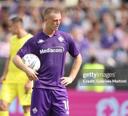 वर्टस बोलोग्ना का नया सितारा: कार्सन एडवर्ड्स, जिनके शीशे पर लिखे लक्ष्य हैं सफलता की कुंजी